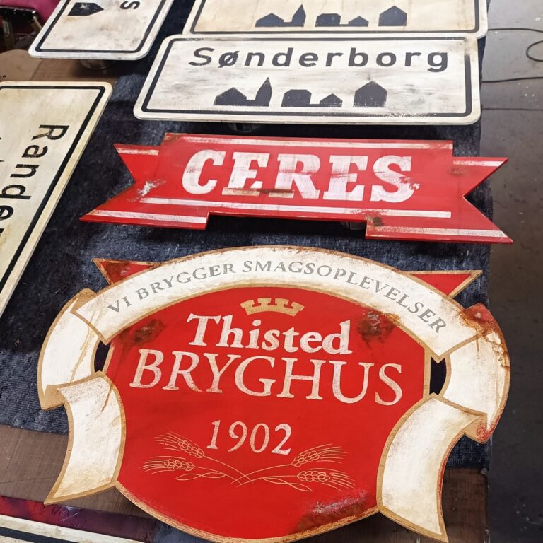 Kopi af Thisted Bryghus logo som er blevet patineret med er rusten look